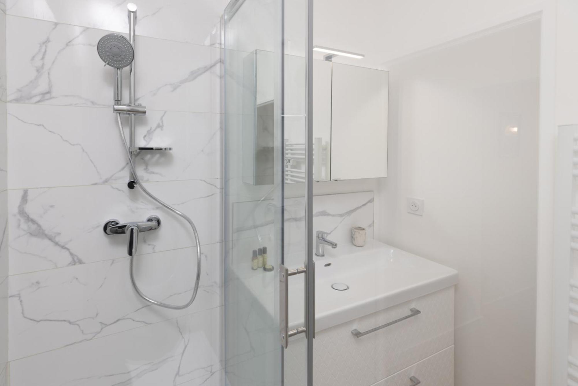 Lueur Des Annees Dorees Apartment Carcassonne